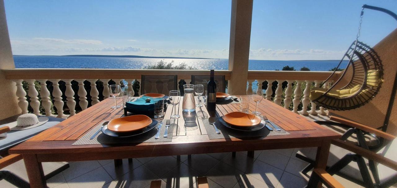 Comfortable Family Iris 20m From In