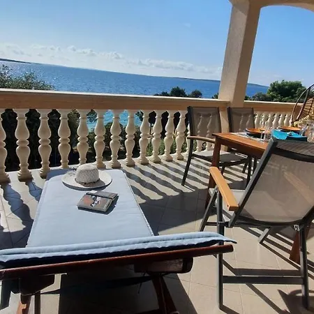 Comfortable Family Apt Iris 20M From Beach In Mandre Exterior photo
