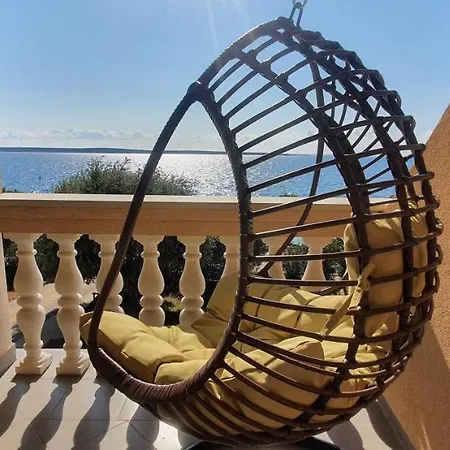 Comfortable Family Apt Iris 20M From Beach In Mandre Exterior photo