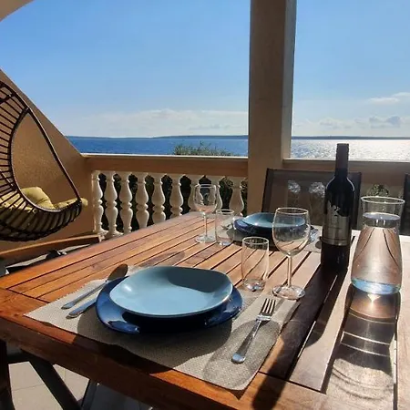 Comfortable Family Apt Iris 20M From Beach In Mandre Exterior photo