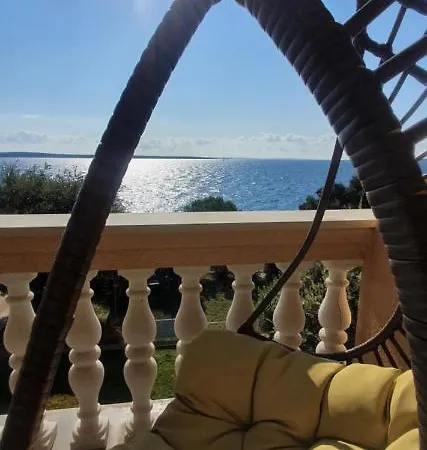 Comfortable Family Apt Iris 20M From Beach In Mandre Exterior photo