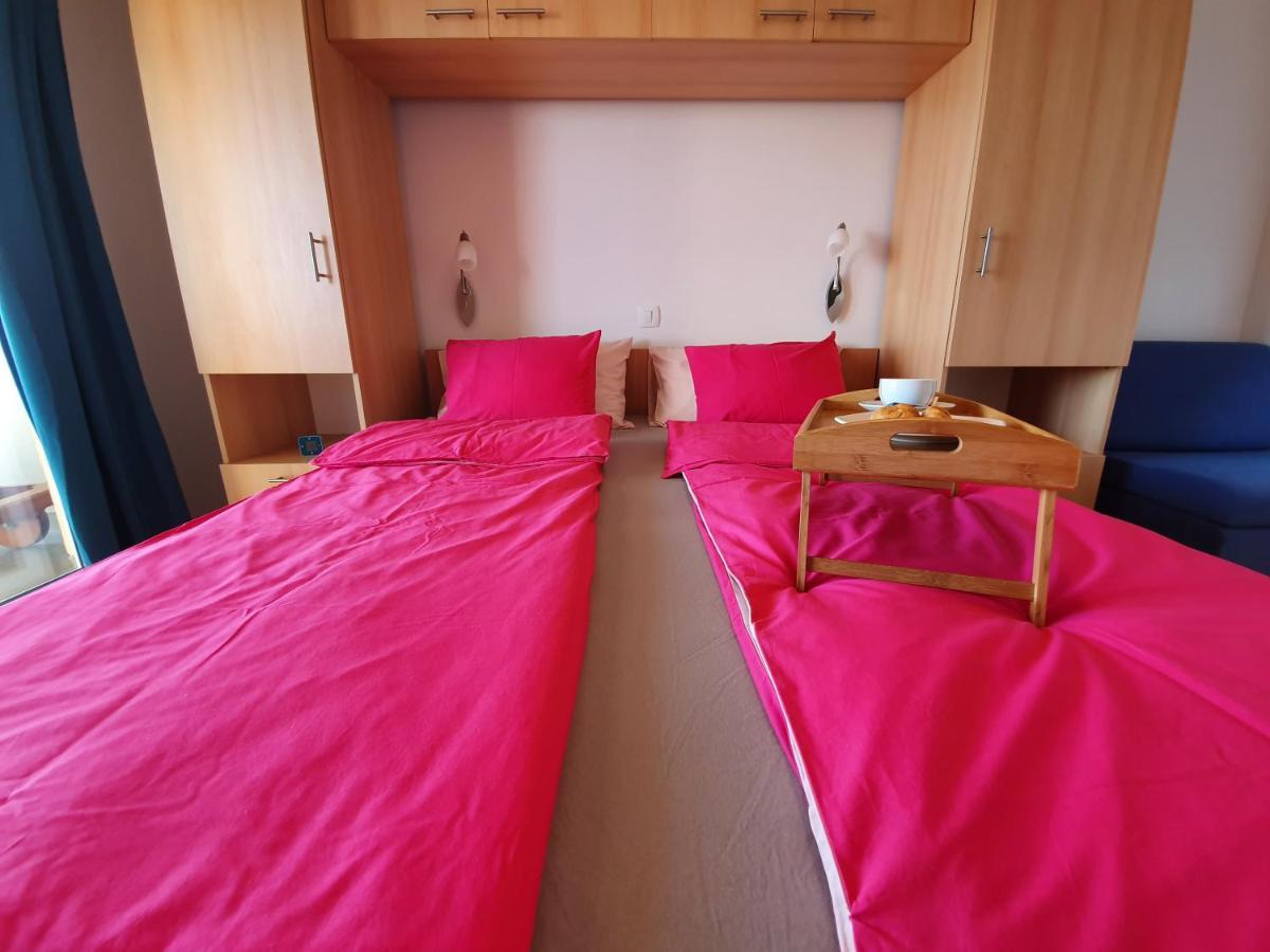 Apartmán Comfortable Family Iris 20m From In *